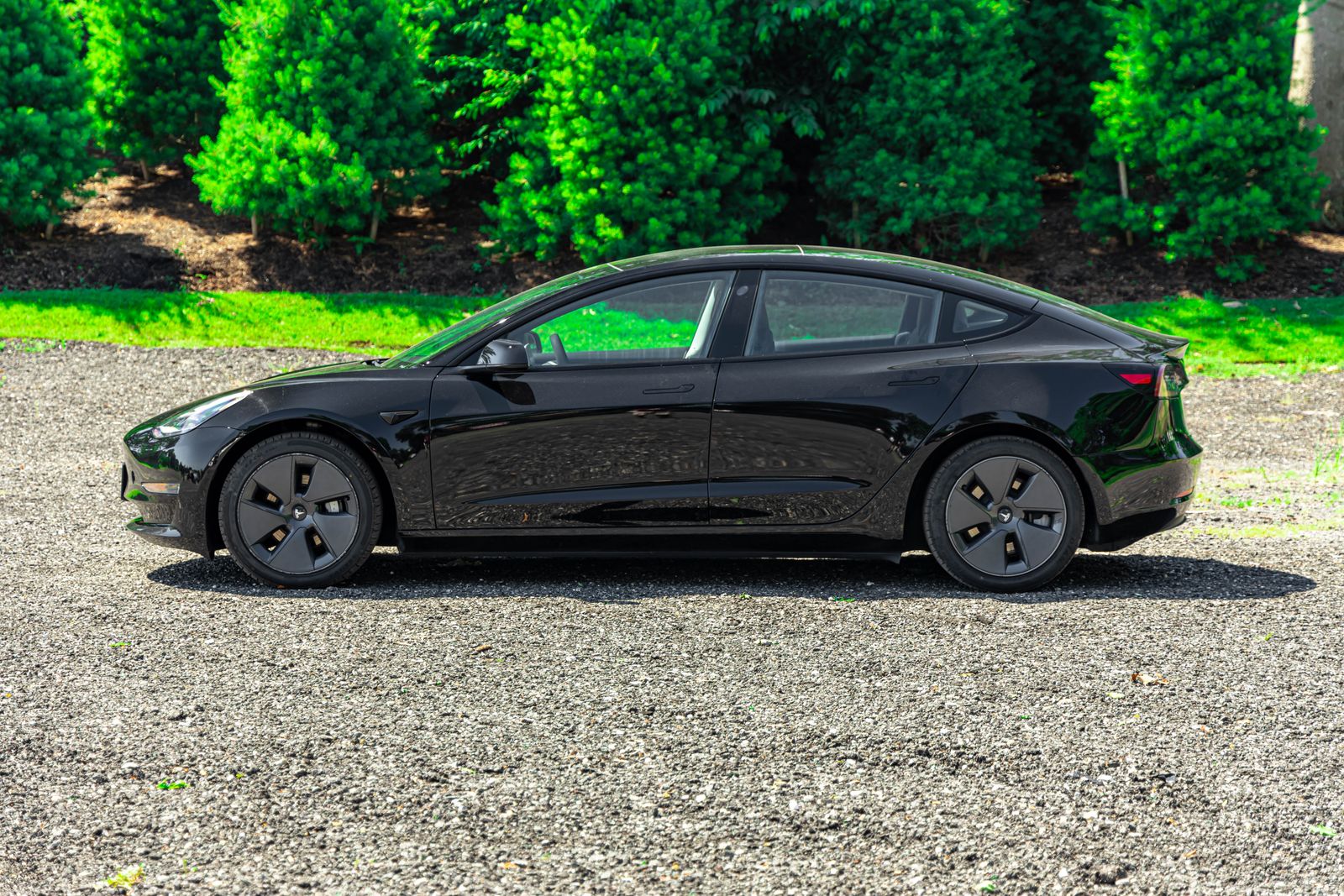 2022 Tesla Model 3 Long Range photo 4