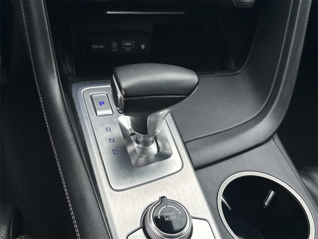 2019 Genesis G70 3.3T Advanced photo 17