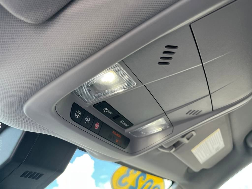 2023 Chevrolet Equinox LT photo 18