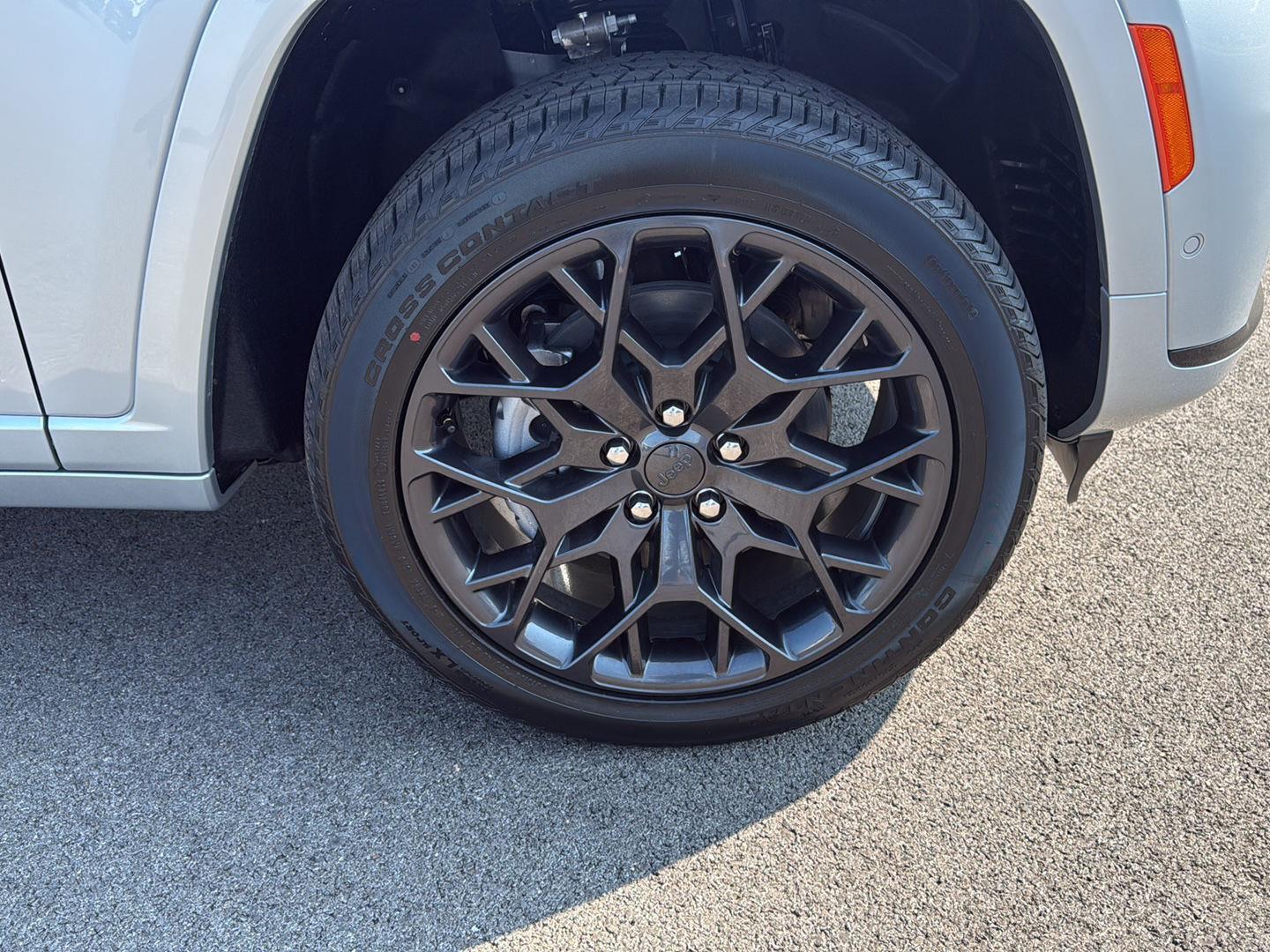 2025 Jeep Grand Cherokee L Summit photo 12