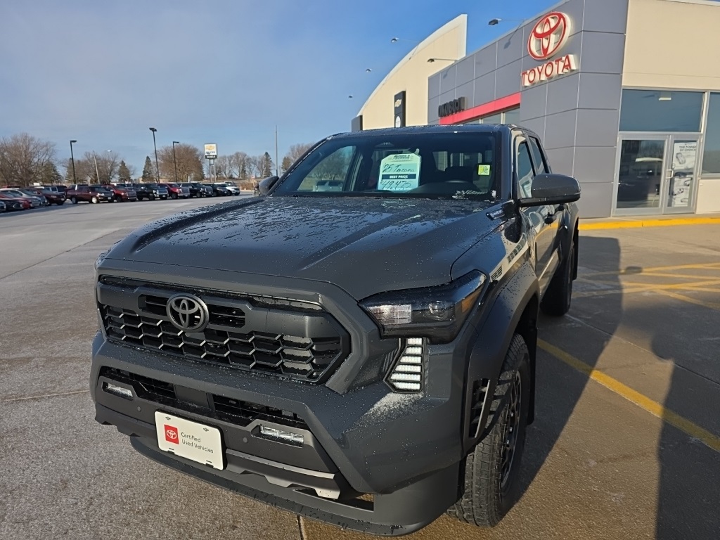2025 Toyota Tacoma TRD Off Road's photo