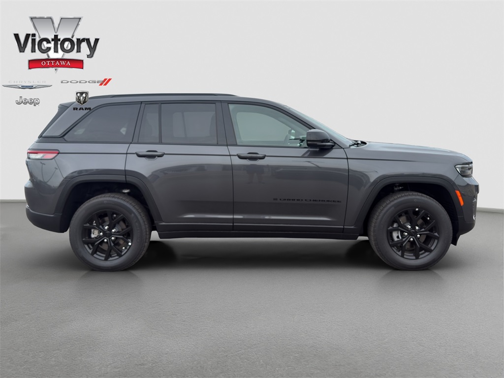 2025 Jeep Grand Cherokee Altitude X photo 6