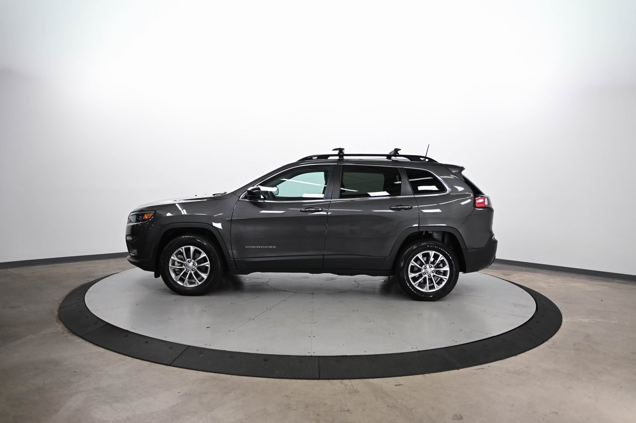 2022 Jeep Cherokee Latitude Lux photo 7
