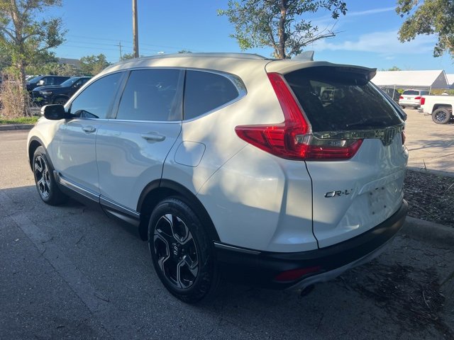 2017 Honda CR-V Touring photo 4