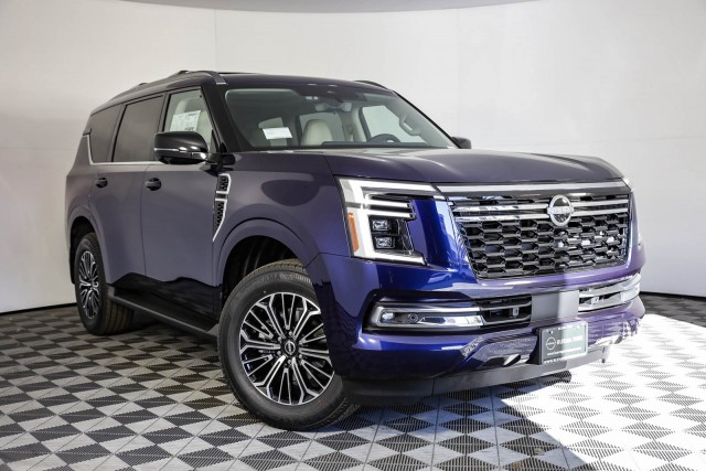 2026 Nissan Armada Platinum's photo