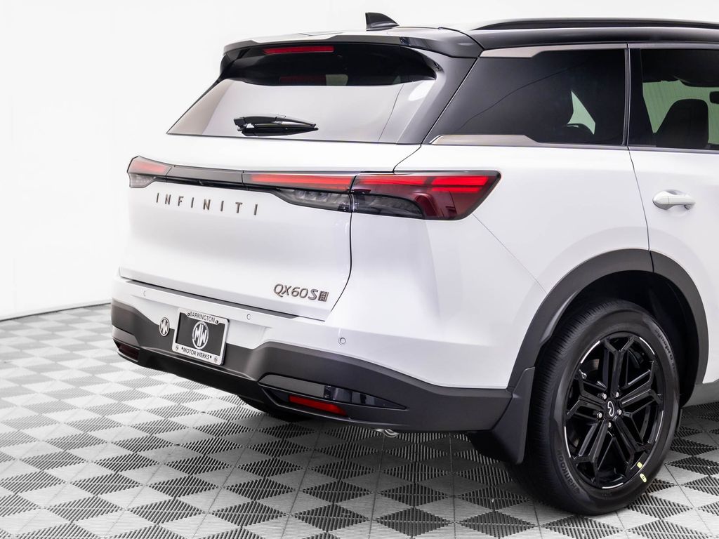 2026 Infiniti QX60 Luxe photo 29