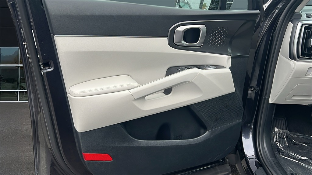 2025 Kia Sorento EX photo 18