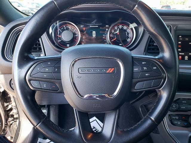 2023 Dodge Challenger SXT photo 18