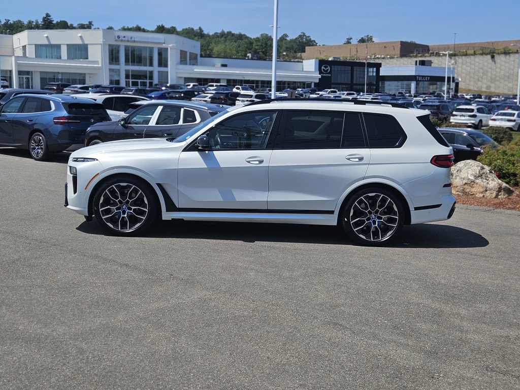 2025 Bmw X7 M60i photo 4