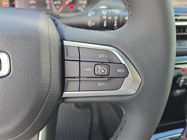 2025 Jeep Compass Latitude photo 23