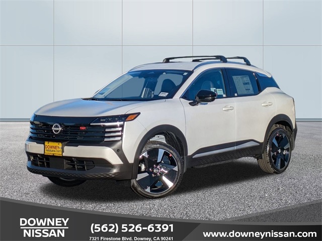 2026 Nissan KICKS SR's photo