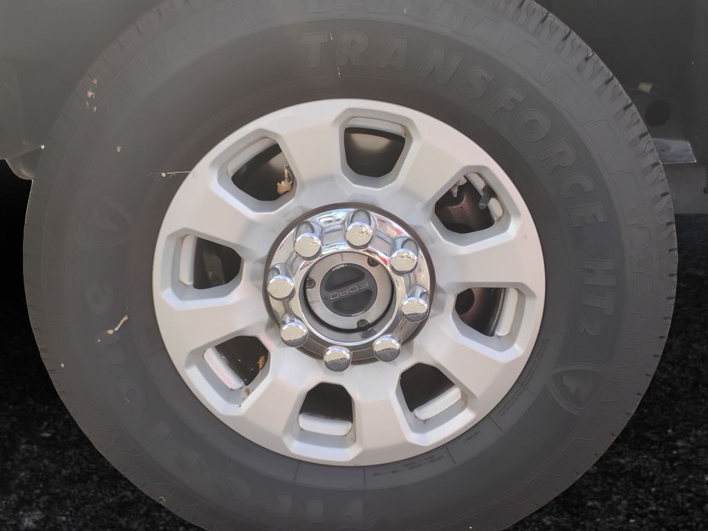 2024 Ford F-250 XLT photo 21