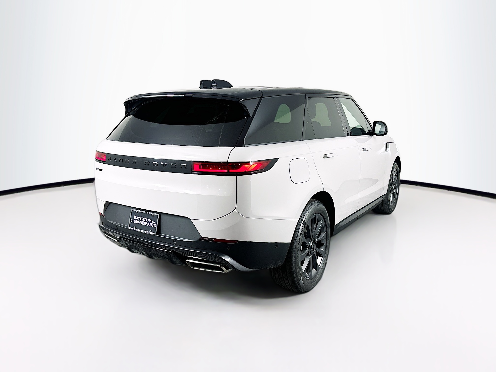 2025 Land Rover Range Rover Sport SE photo 4