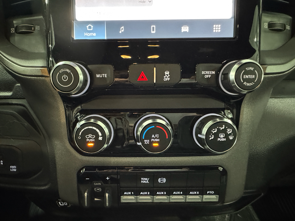 2025 Ram 4500 Tradesman photo 25