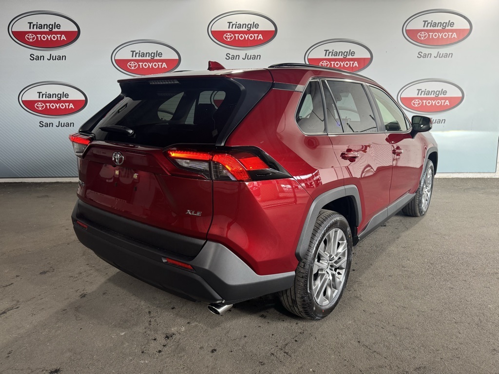 2025 Toyota RAV4 XLE Premium photo 4