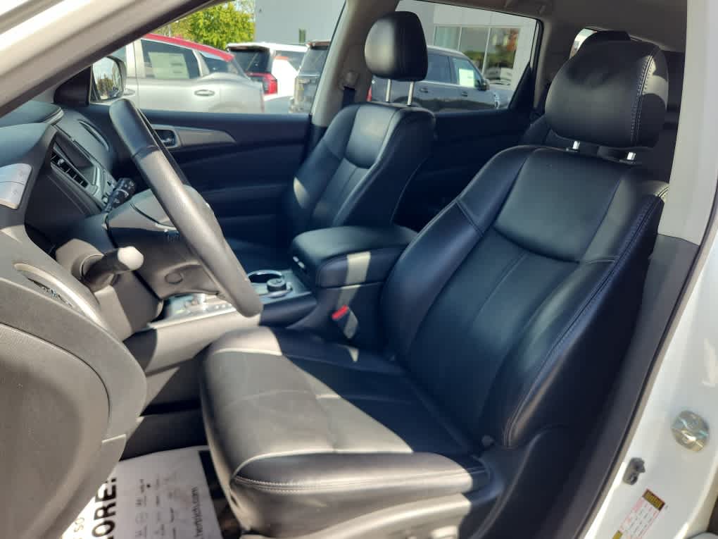 2020 Nissan Pathfinder SL 4x4 photo 11