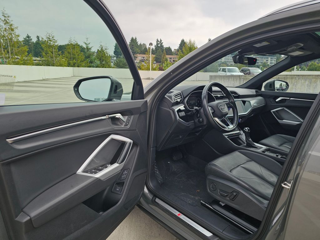 2023 Audi Q3 Premium S line photo 20