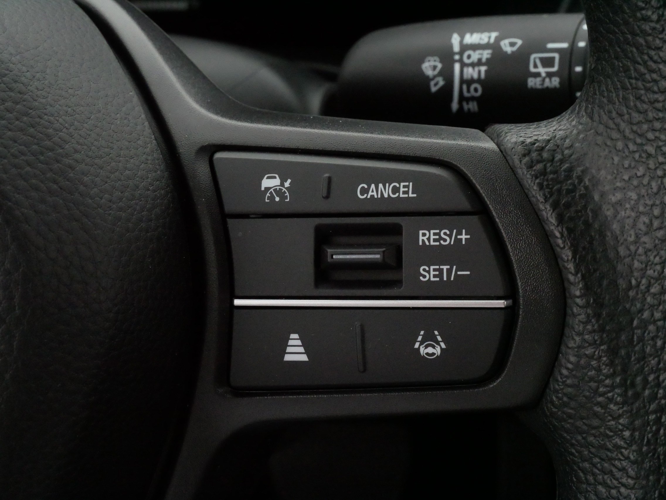 2025 Honda HR-V LX photo 24