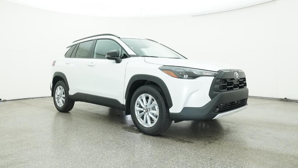 2026 Toyota Corolla Cross LE photo 30