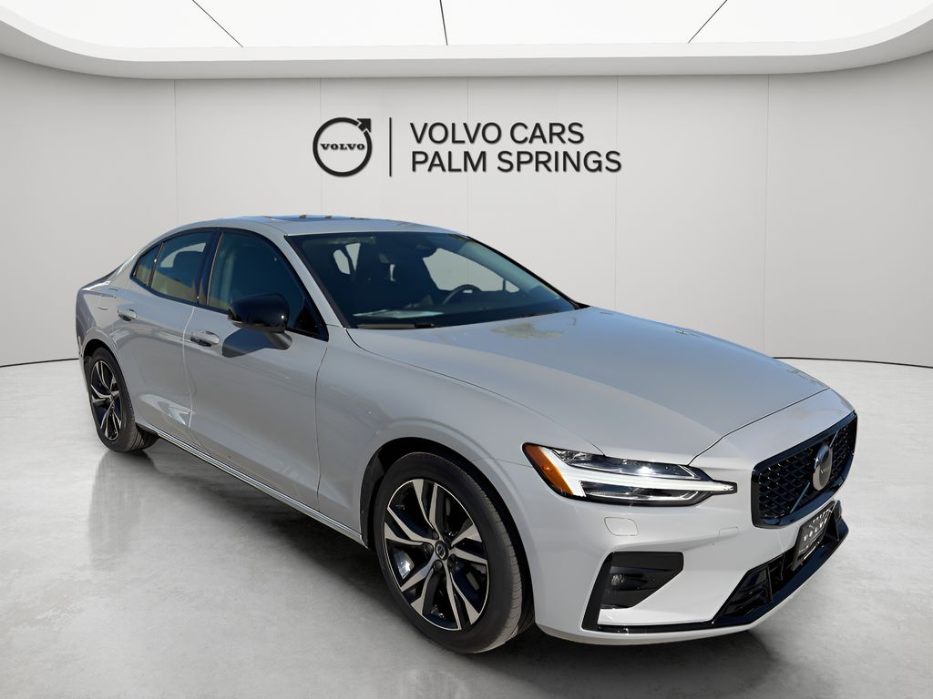 2025 Volvo S60 Core