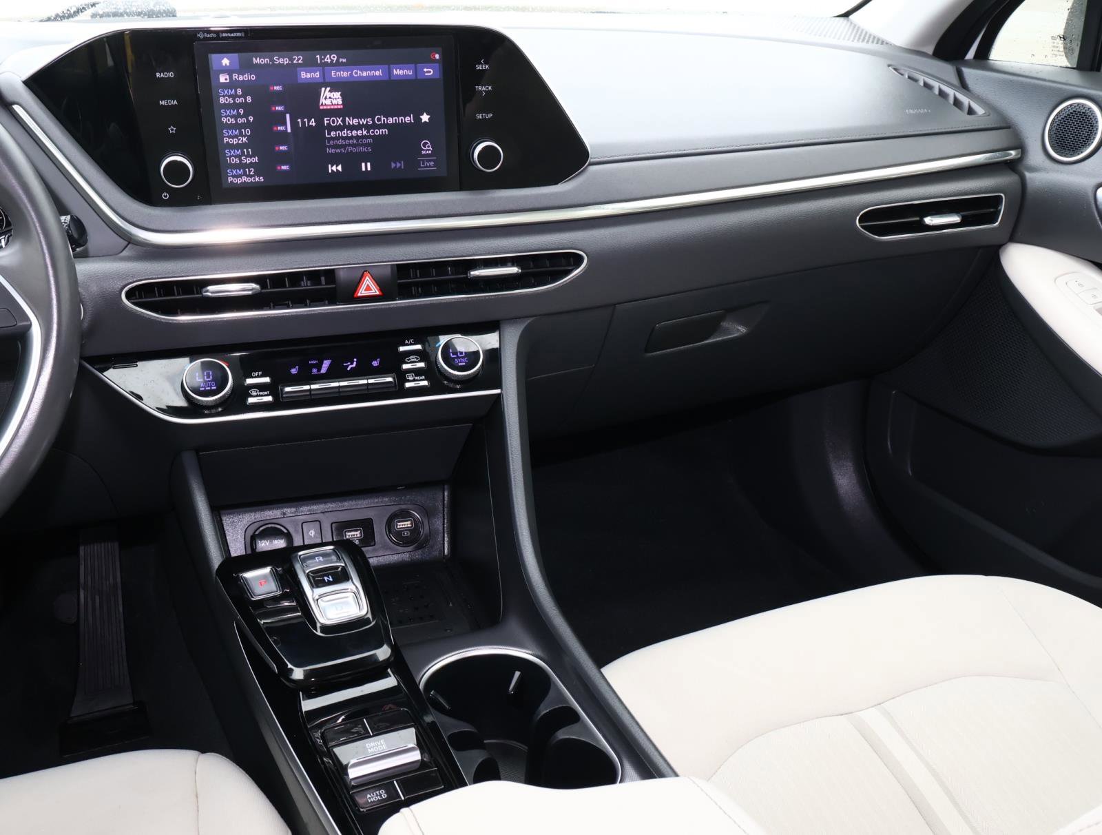 2022 Hyundai Sonata SEL photo 11