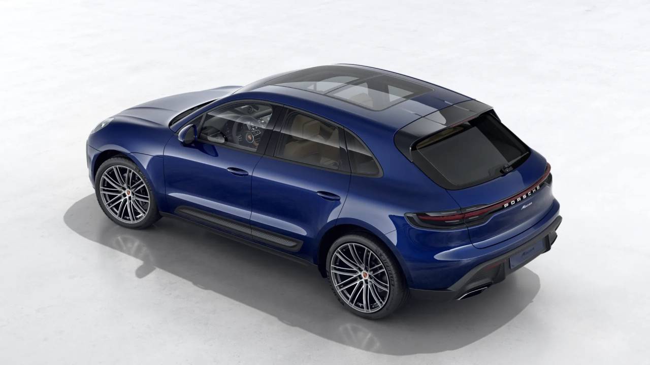 2026 Porsche Macan Base photo 4