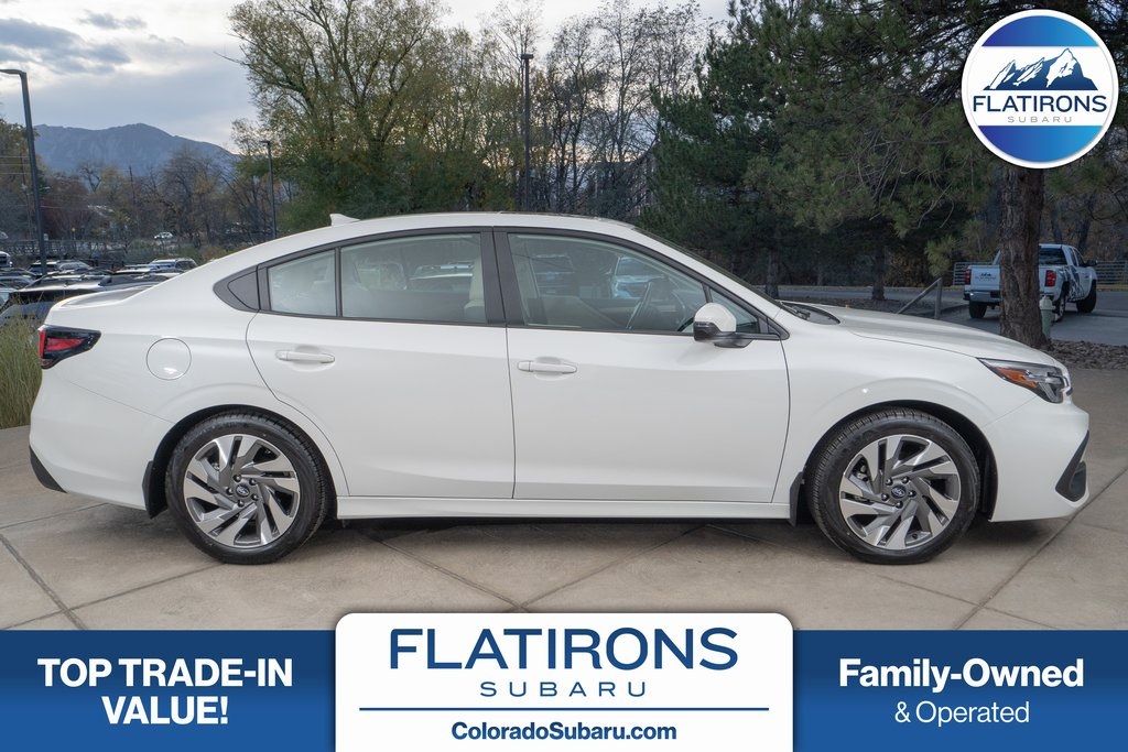 2025 Subaru Legacy Limited's photo