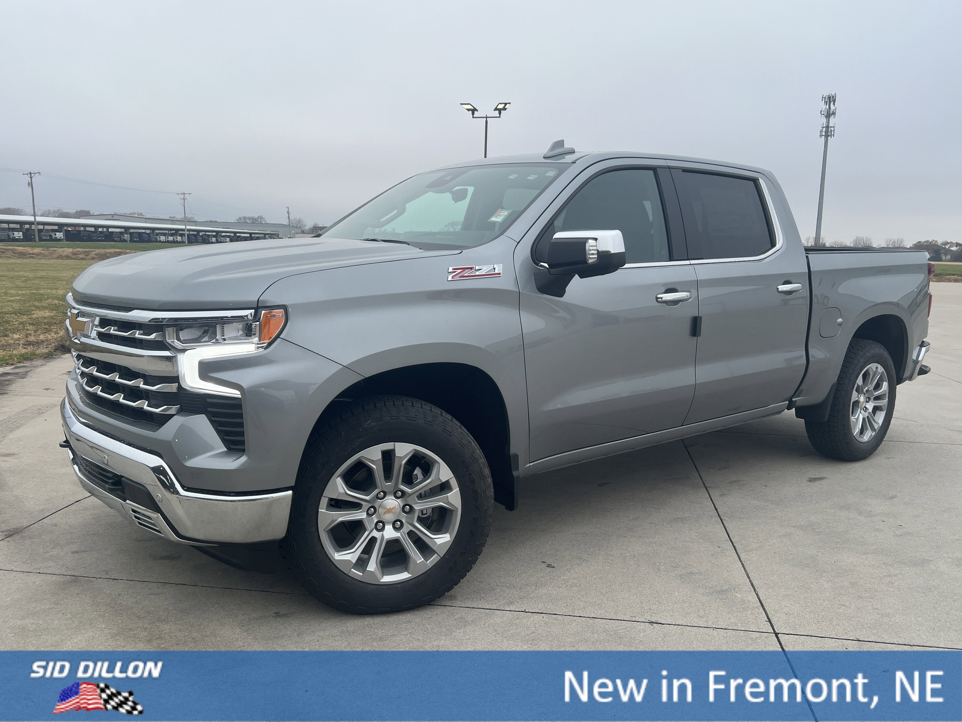 2026 Chevrolet Silverado 1500 LTZ's photo