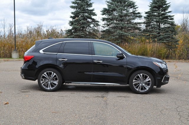 Used 2019 Acura MDX Technology Package with VIN 5J8YD4H50KL034814 for sale in Canton, MI