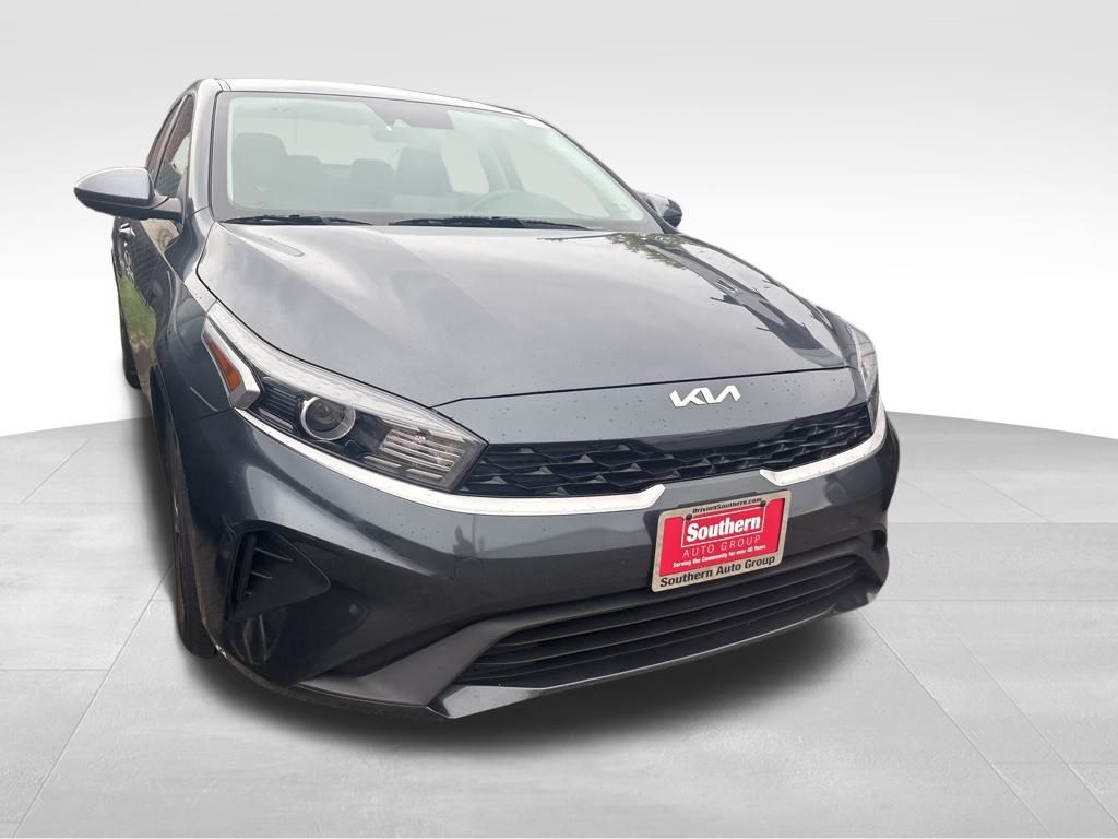 2023 Kia Forte LXS photo 6