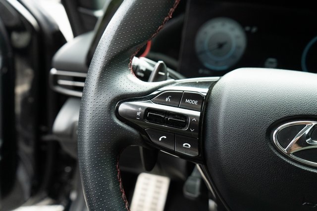 2023 Hyundai Elantra N Line photo 18