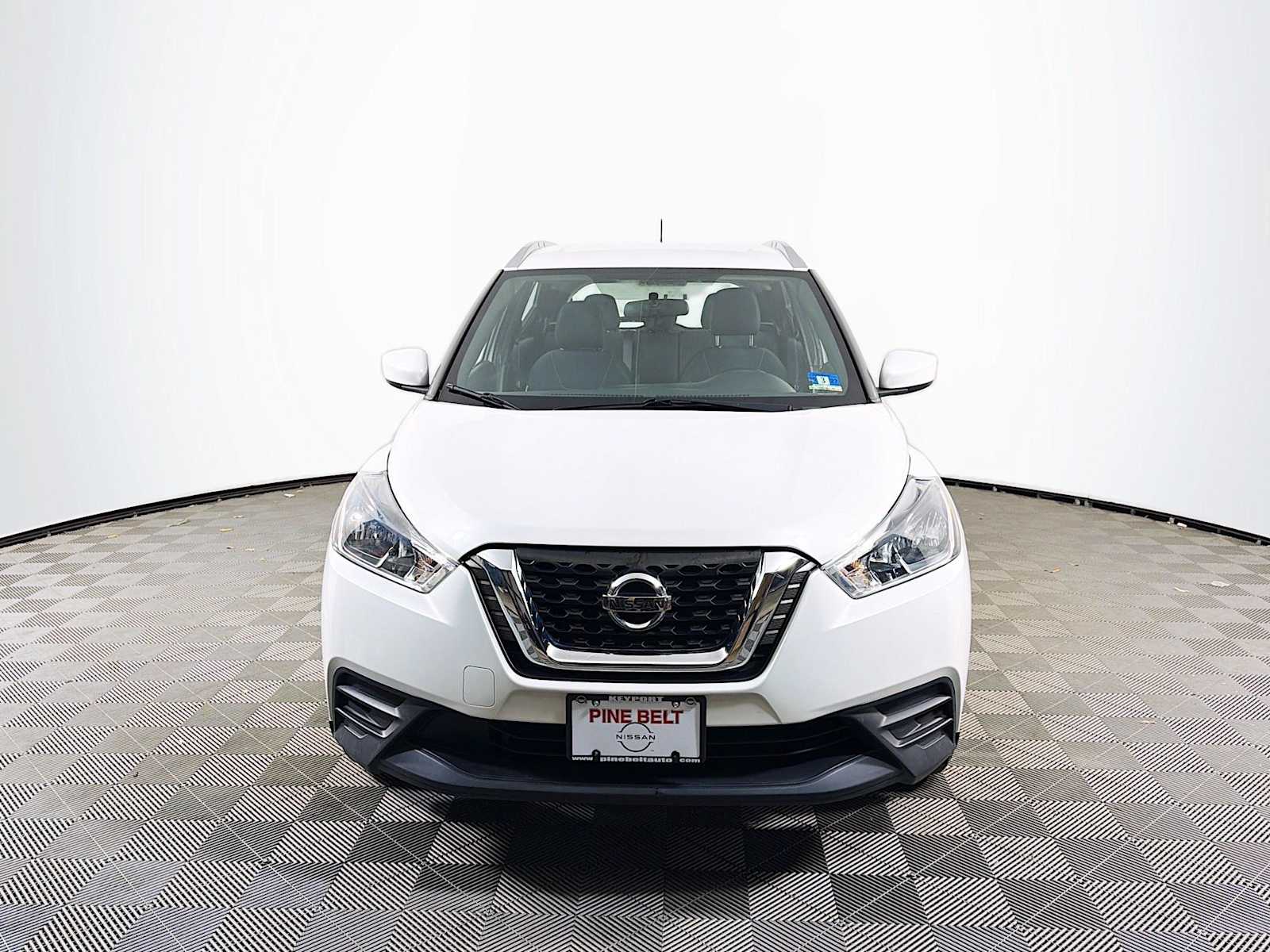 Used 2019 Nissan Kicks SV with VIN 3N1CP5CU4KL549827 for sale in Keyport, NJ
