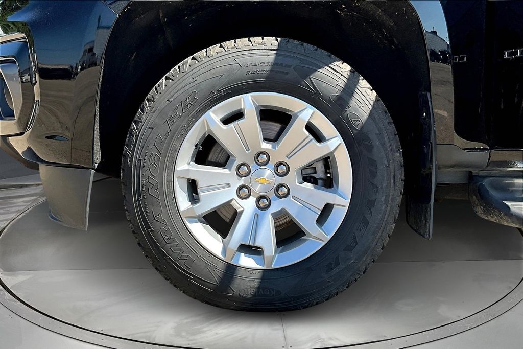 2021 Chevrolet Colorado LT photo 28