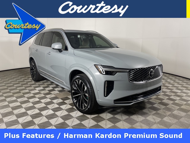 2025 Volvo XC90 Plus's photo