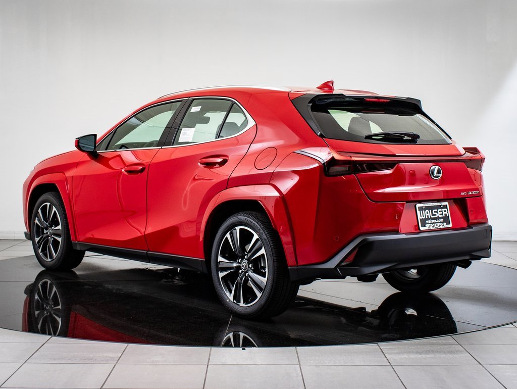 2025 Lexus UX Premium photo 6