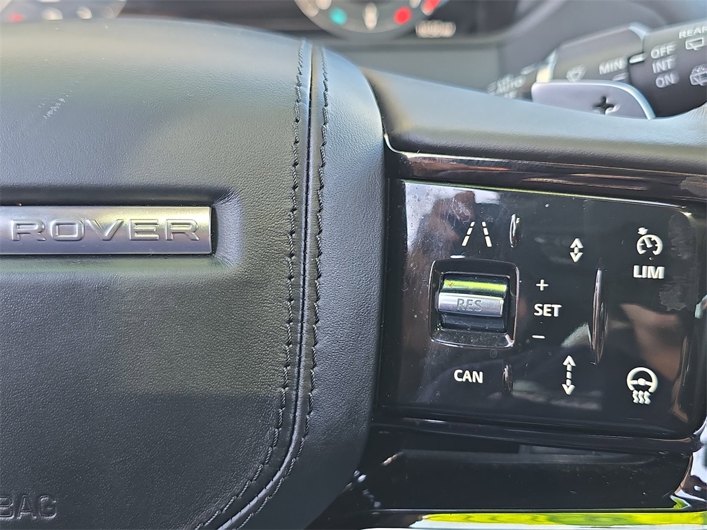 2025 Land Rover Range Rover Velar S photo 18
