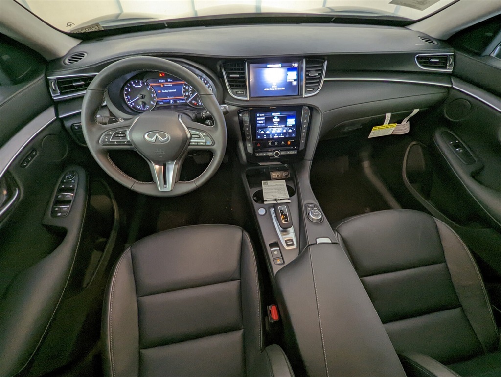 2025 Infiniti QX50 Luxe AWD photo 8