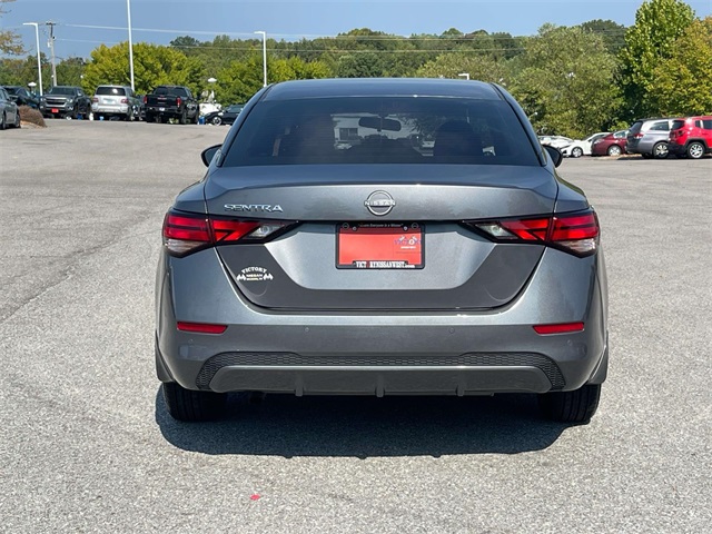 2024 Nissan Sentra S photo 4