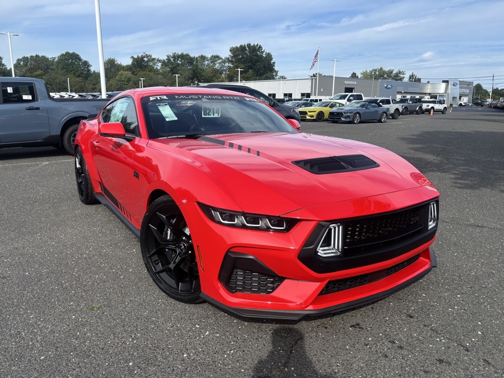 2024 Ford Mustang GT Premium photo 2