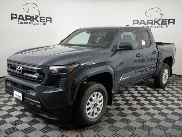 2025 Toyota Tacoma SR5's photo