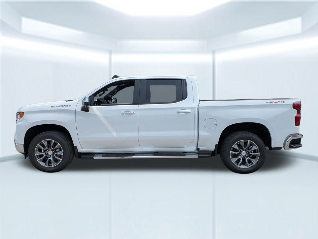 2025 Chevrolet Silverado 1500 LT photo 2