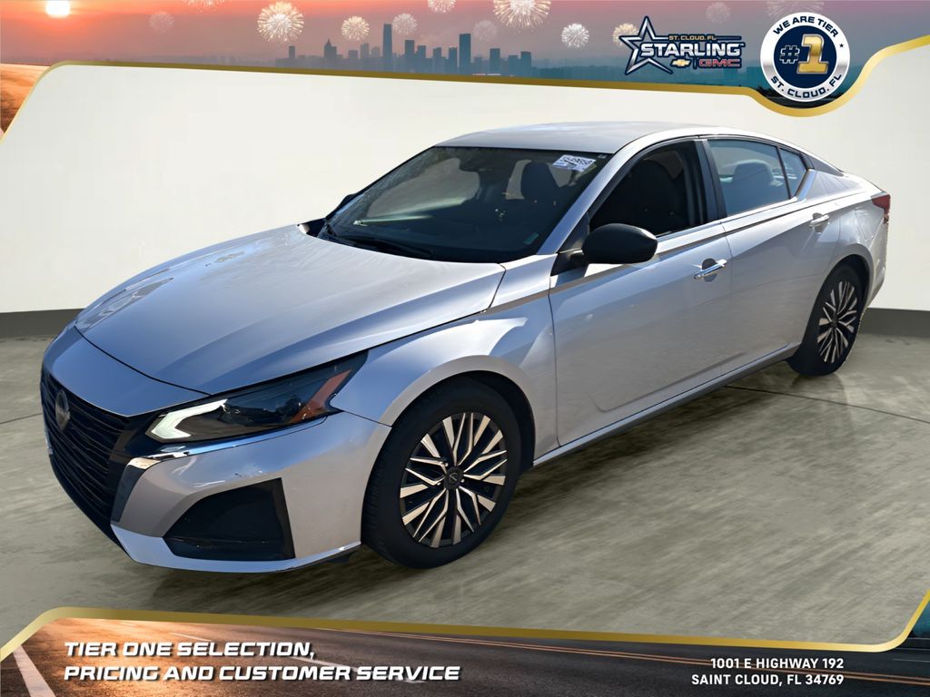 2024 Nissan Altima SV