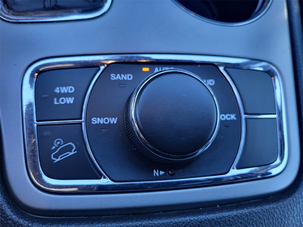 2019 Jeep Grand Cherokee Limited photo 28