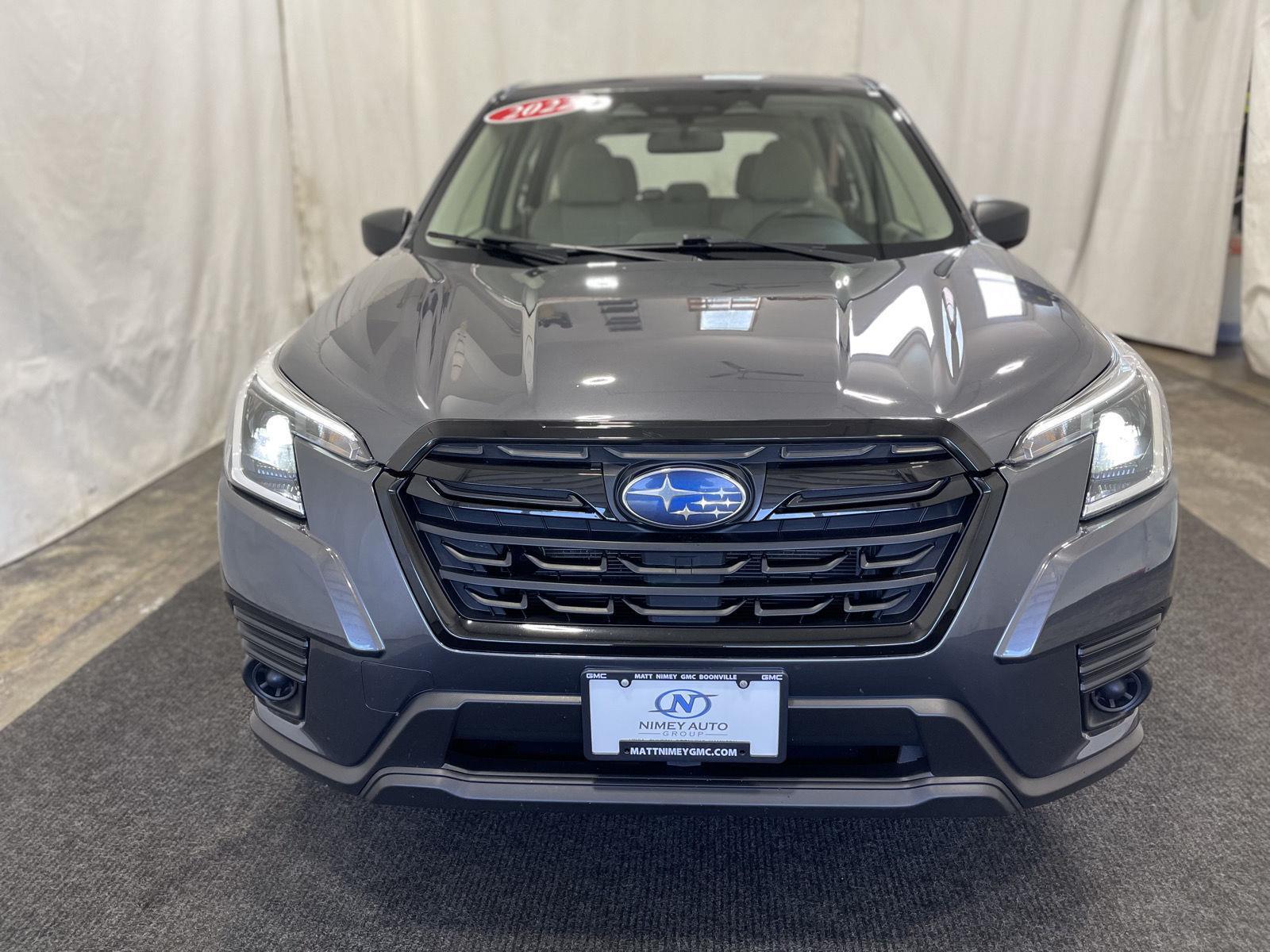 2022 Subaru Forester Sport photo 2