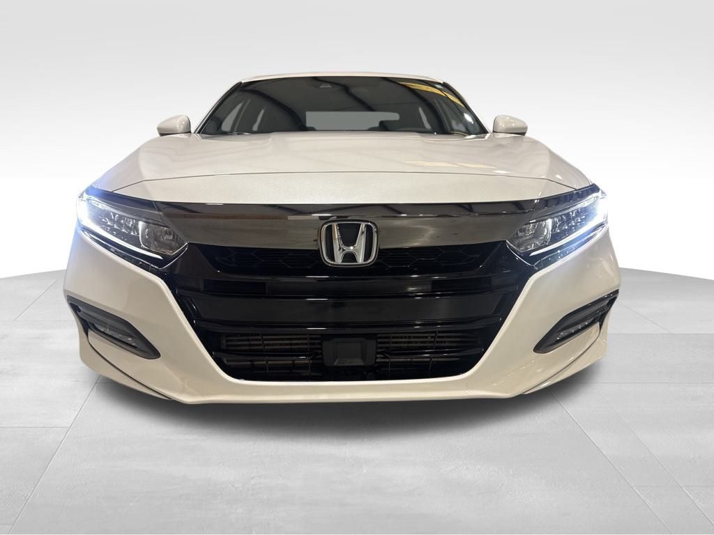 2020 Honda Accord Sport 2.0T photo 2