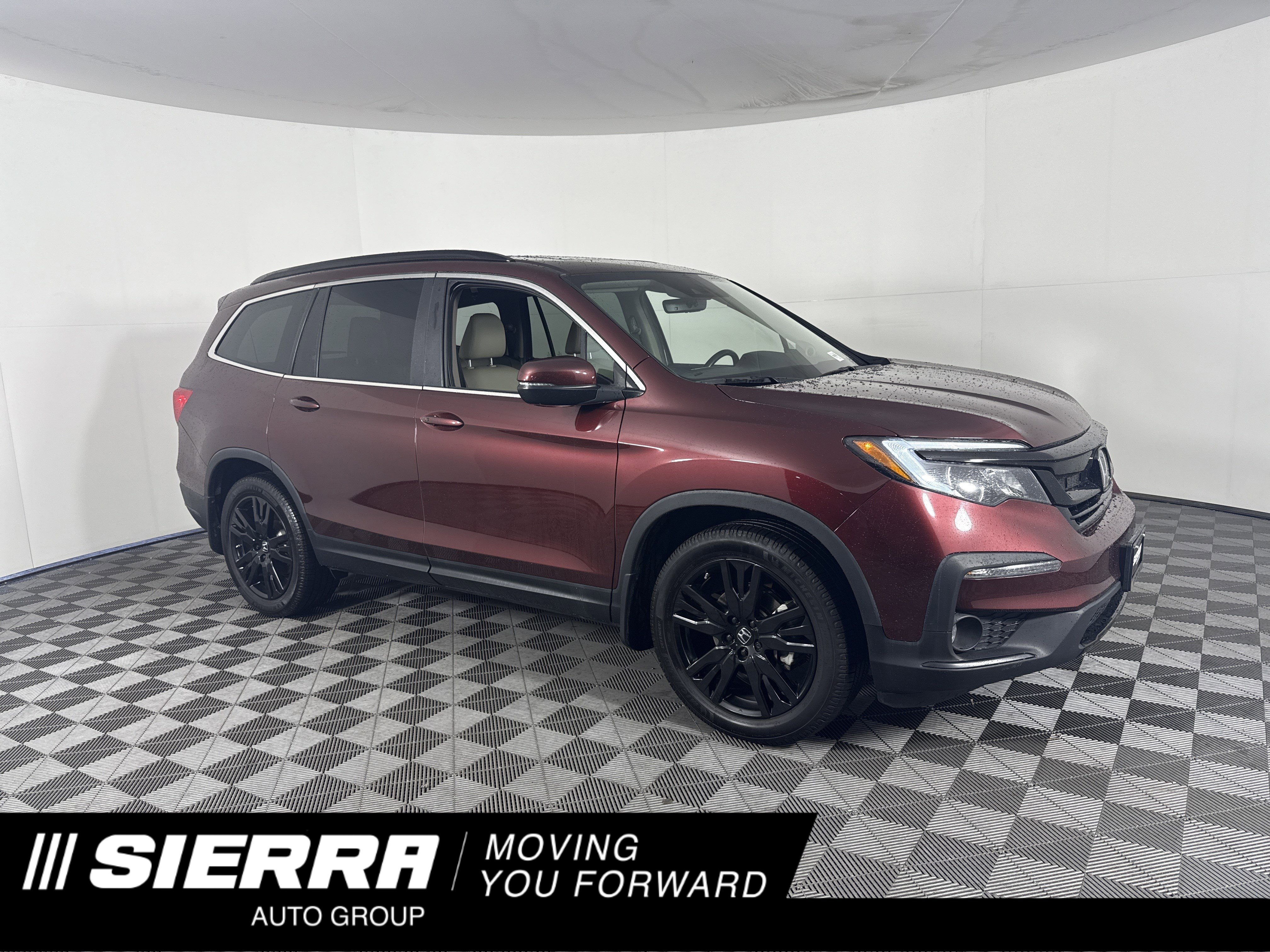 2022 Honda Pilot SE's photo