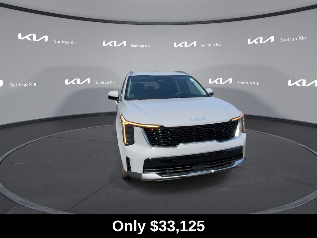 2026 Kia Sorento S photo 3