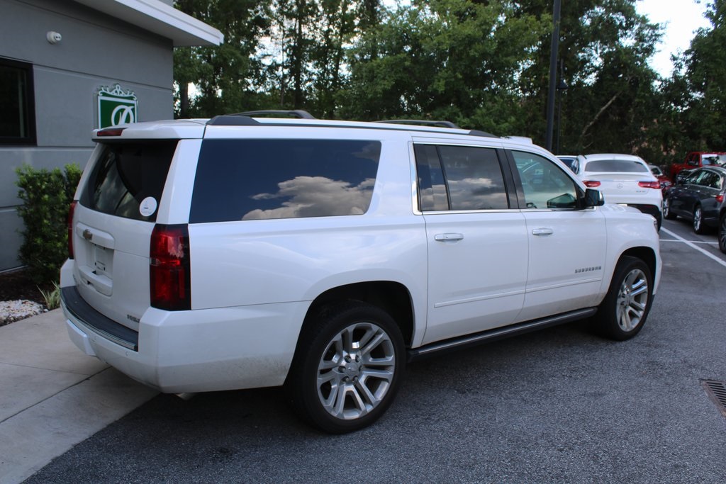 2019 Chevrolet Suburban 1500 Premier photo 4