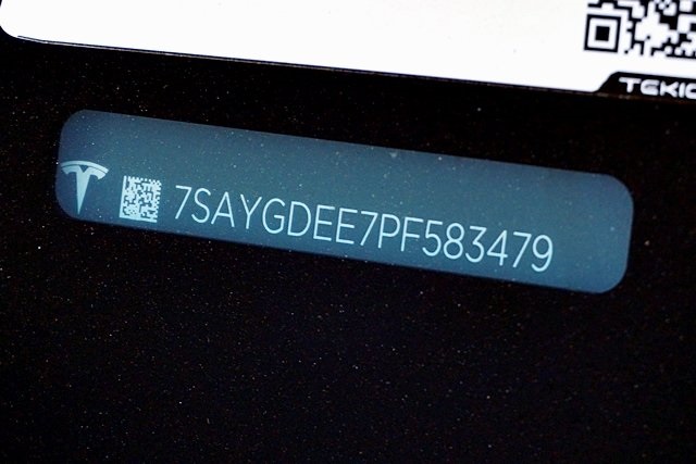 Used 2023 Red Tesla Long Range image 37