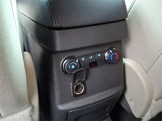 2013 Ford Explorer Base photo 11